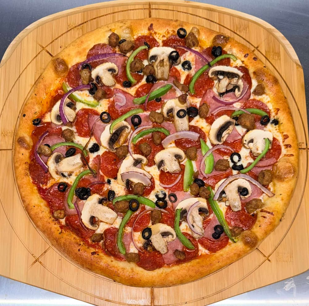 Supreme Pizza (Large)
